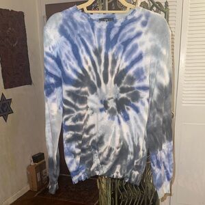 Fate blue and White Tie-Dye Sweater